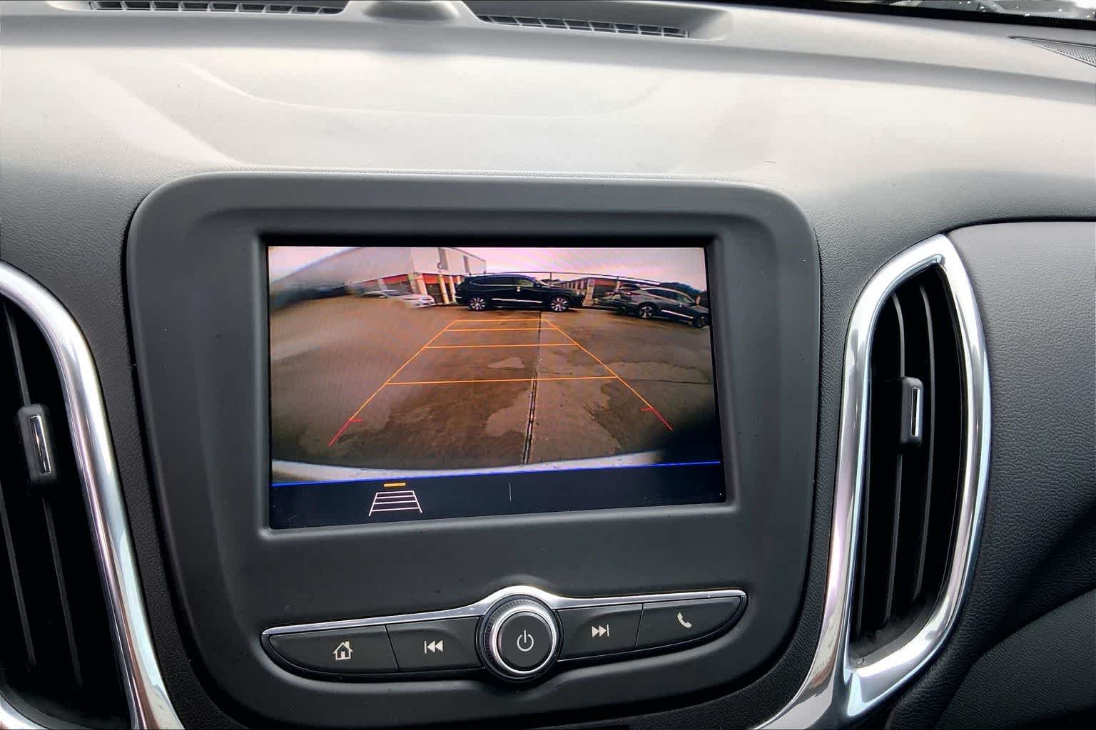 Used 2020 Silver Ice Metallic Chevrolet LT image 26