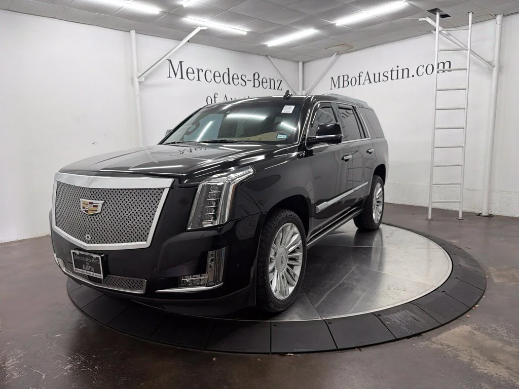 Used 2019 Black Cadillac Platinum Edition image 3