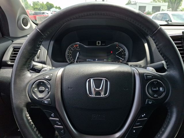 Used 2023 Red Honda RTL image 21