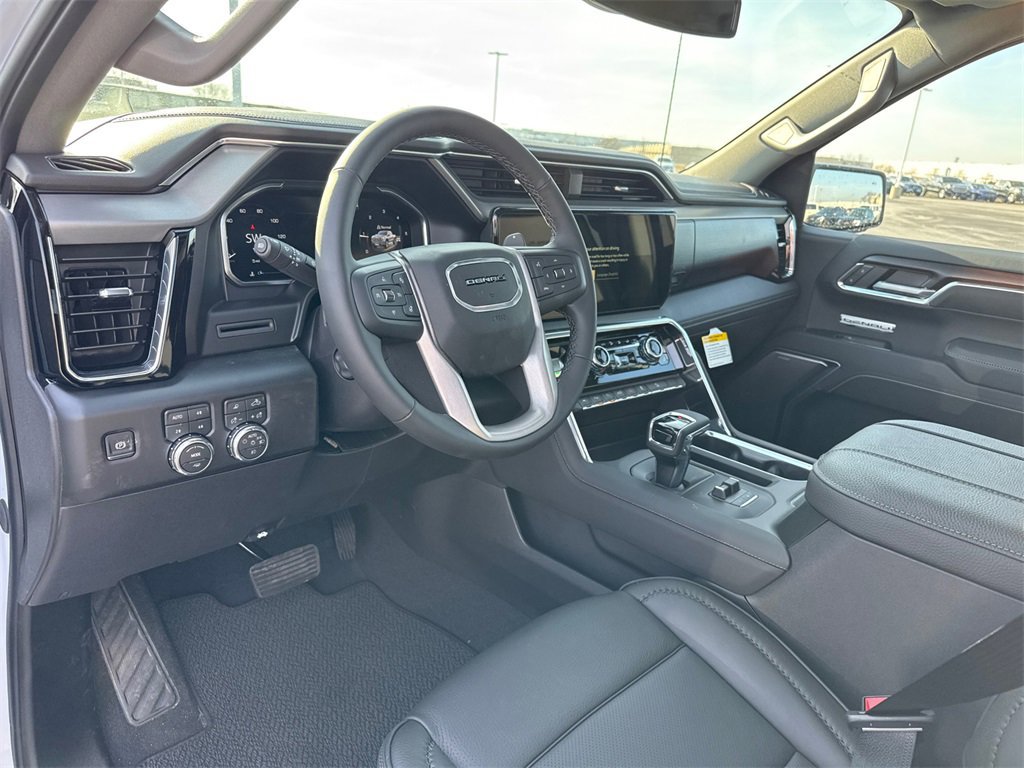 2026 GMC SIERRA - Image 17