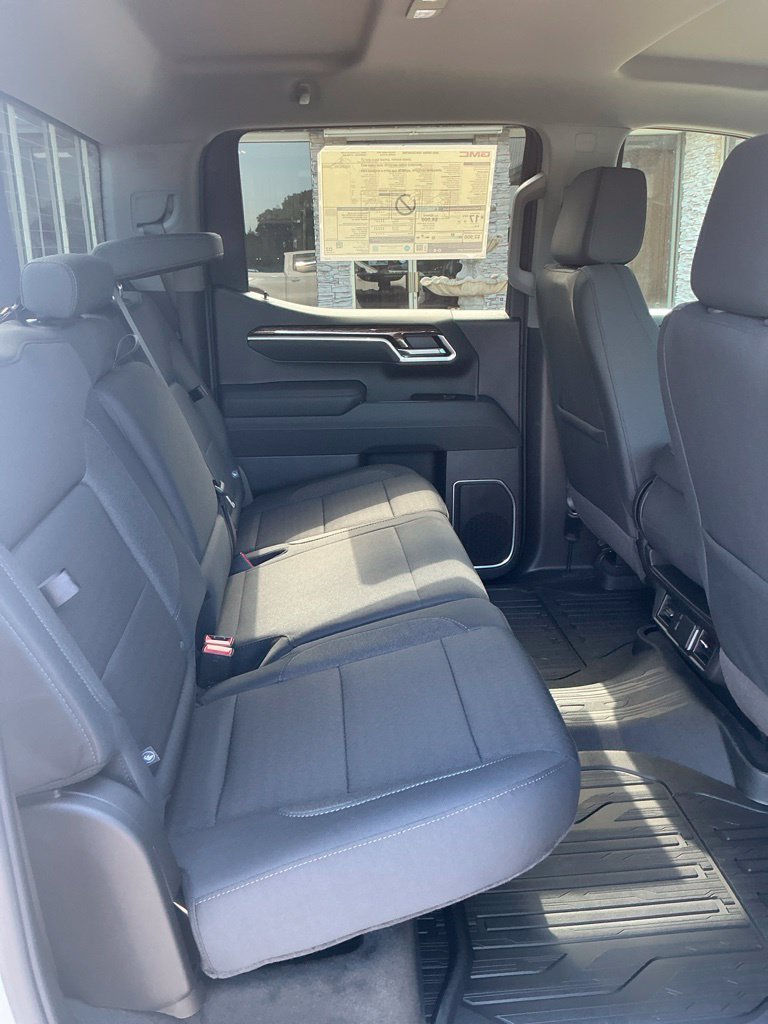 2026 GMC Sierra 1500 Elevation - Photo 13