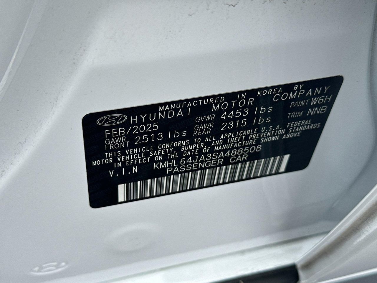 New 2025 White Hyundai SEL image 26