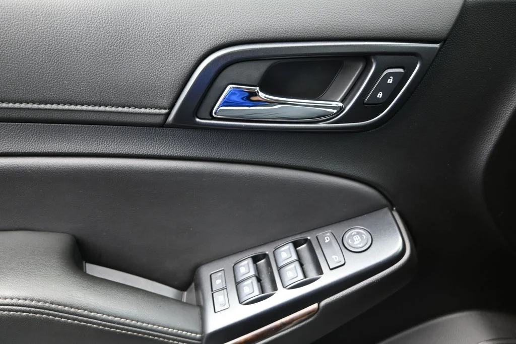 Used 2019 Gray Chevrolet LS image 17