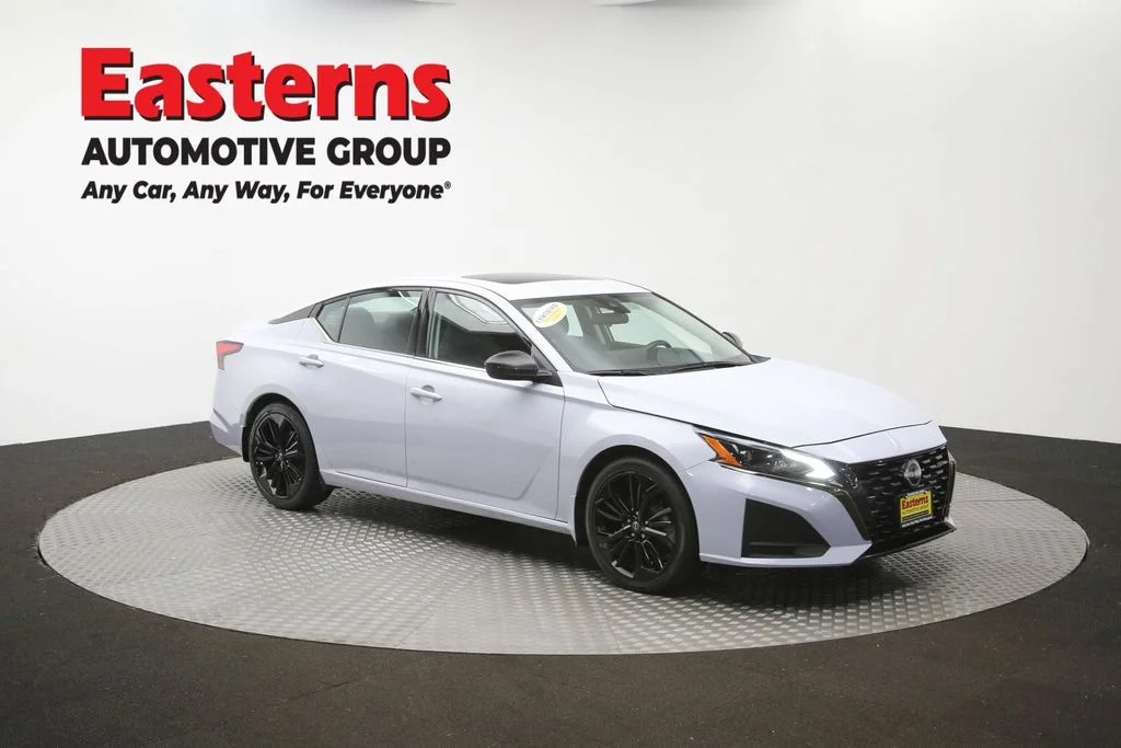 Used 2023 Gray Nissan 2.5 SR image 50