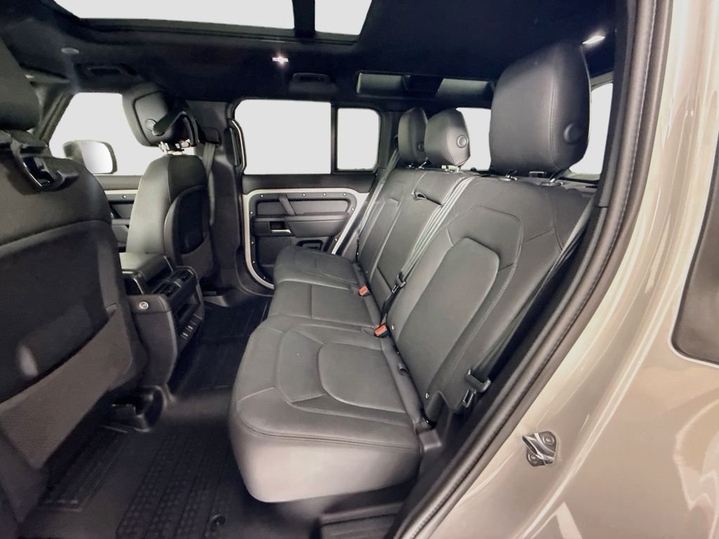 New 2026 Borasco Grey Land Rover X-Dynamic SE image 22