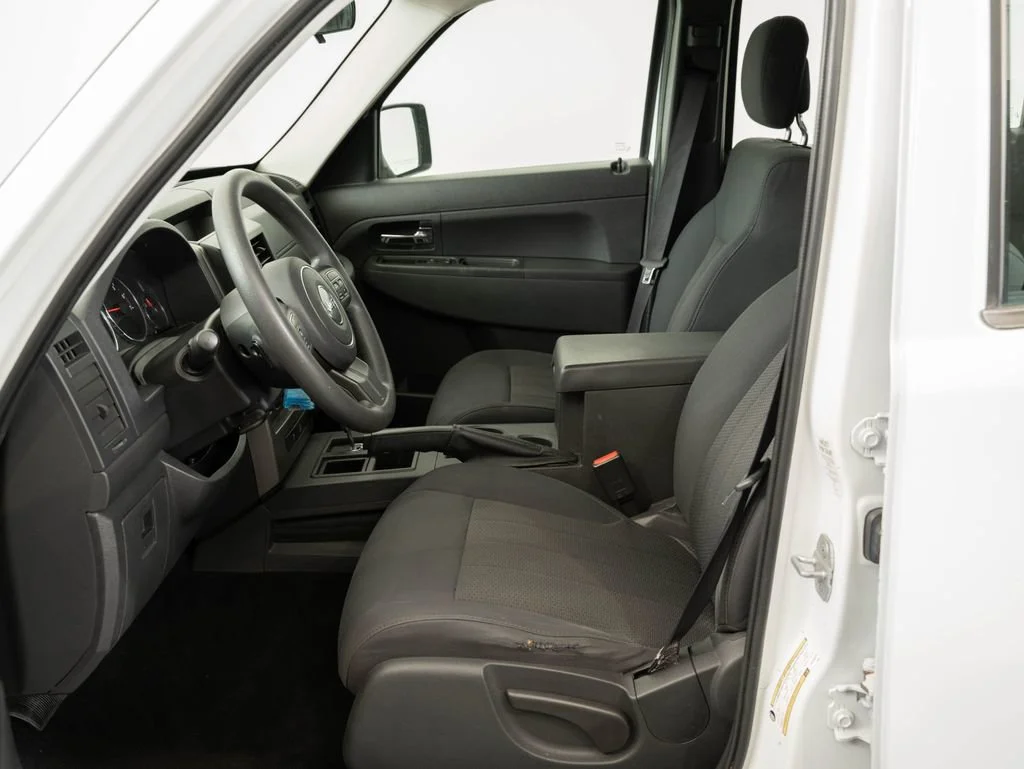 Used 2012 Bright White Clearcoat Jeep Sport image 20