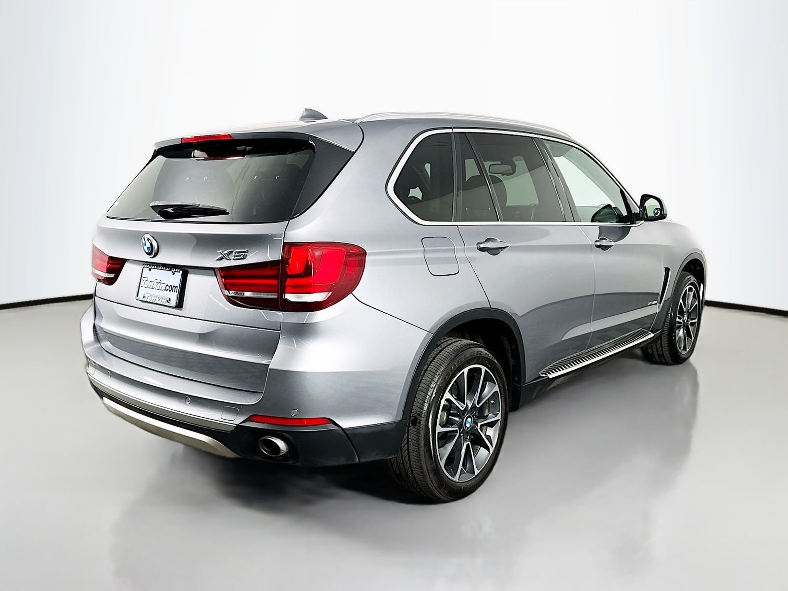 Used 2016 Space Gray Metallic BMW xDrive35i image 7