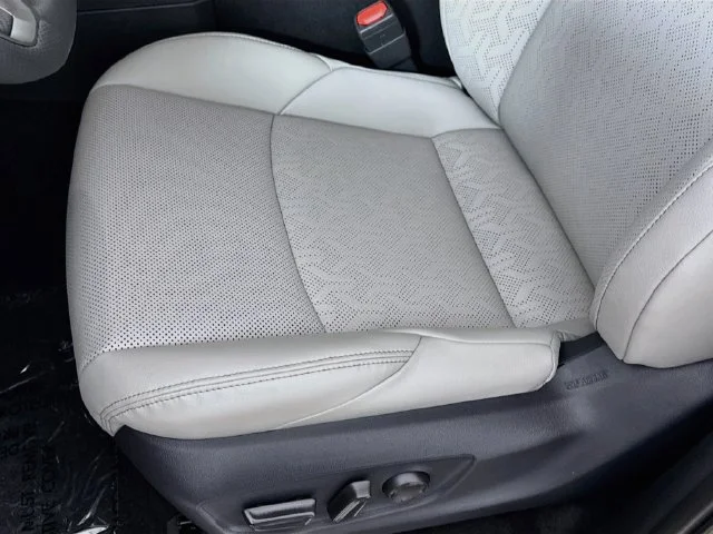 Used 2026 Red Toyota Limited image 19