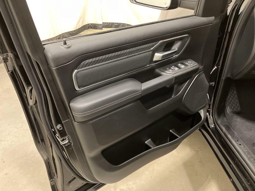 2025 RAM 1500 Big Horn/Lone Star - Photo 8