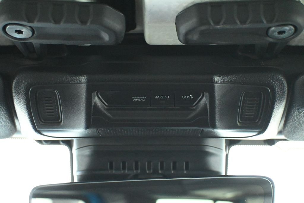 2024 Jeep Wrangler 4-Door Sahara - Photo 20