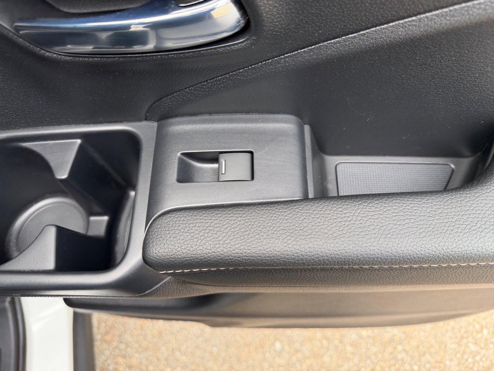 Used 2025 White Honda RTL image 36