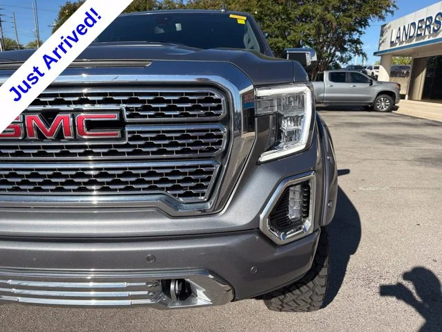 Used 2022 Gray GMC Denali image 10