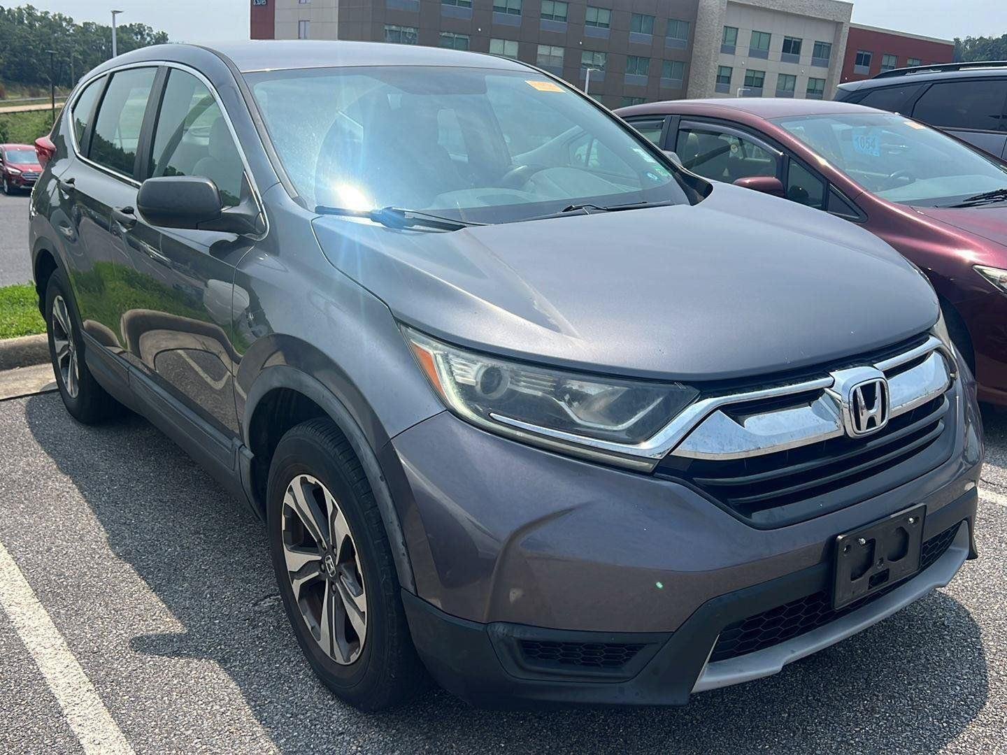 Used 2017 Lunar Silver Metallic Honda LX image 5