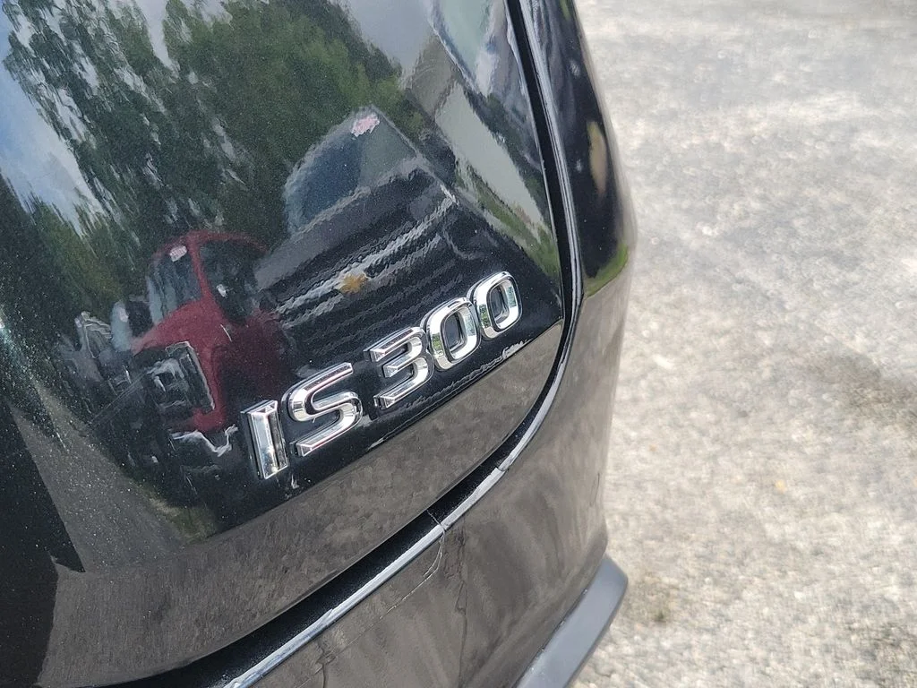 Used 2024 Black Lexus 300 image 9