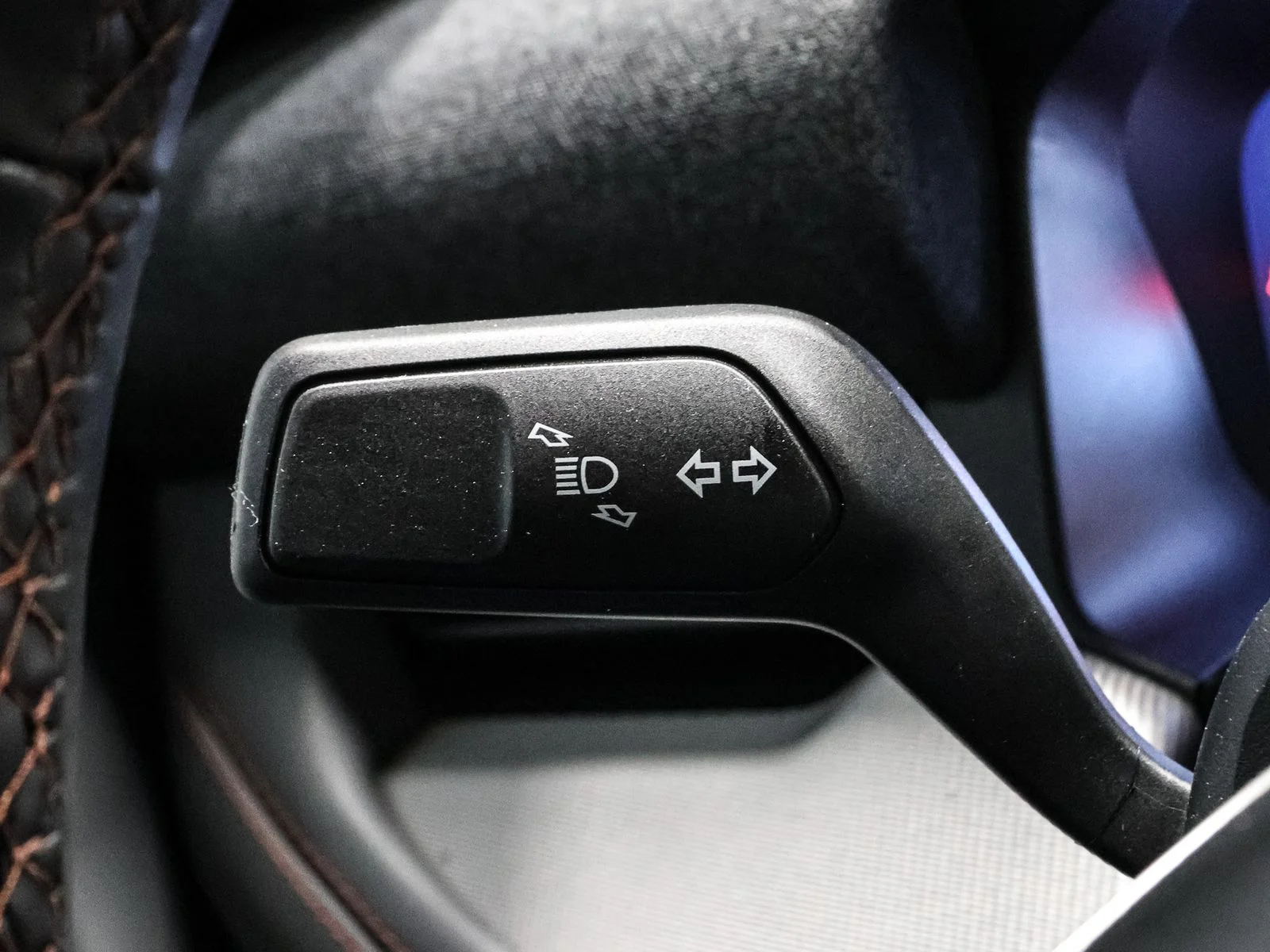 New 2026 Agate Black Metallic Ford Active image 36