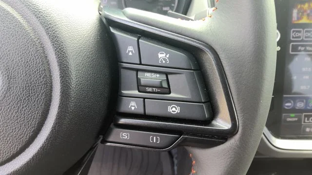Used 2024 Crystal Black Silica Subaru Limited image 29
