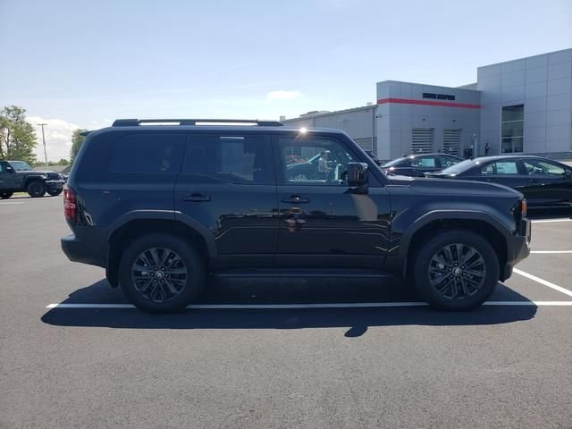 Used 2025 Black Toyota Base image 4