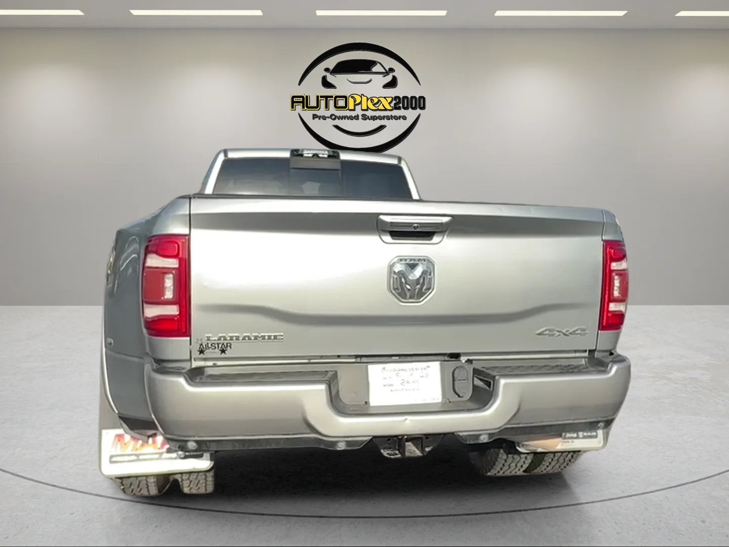 Used 2021 Silver Ram Laramie image 6