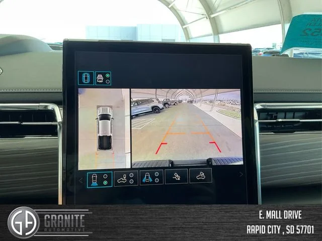 2025 GMC Sierra EV Denali - Photo 26