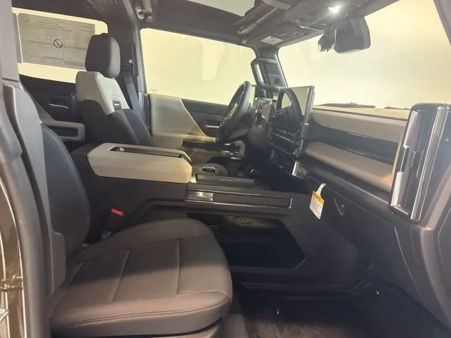 2026 GMC HUMMER EV 2X - Photo 37