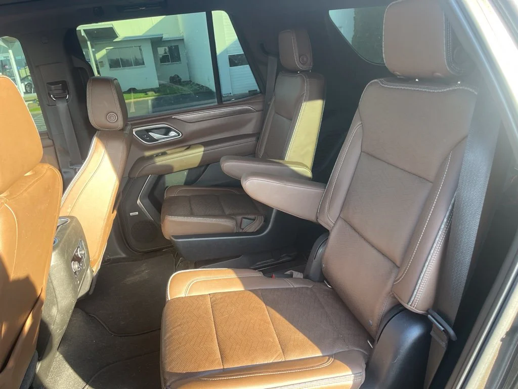 Used 2021 Graywood Metallic Chevrolet High Country image 10