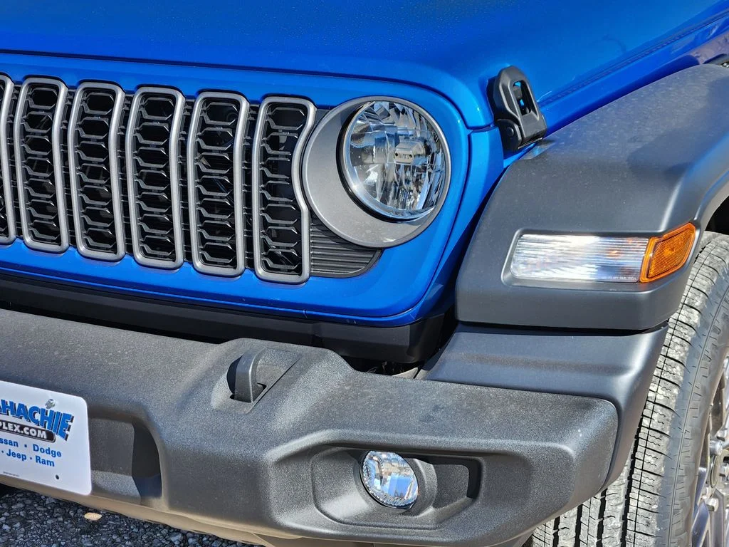New 2026 Hydro Blue Pearl-Coat Exterior Paint Jeep Sport image 6