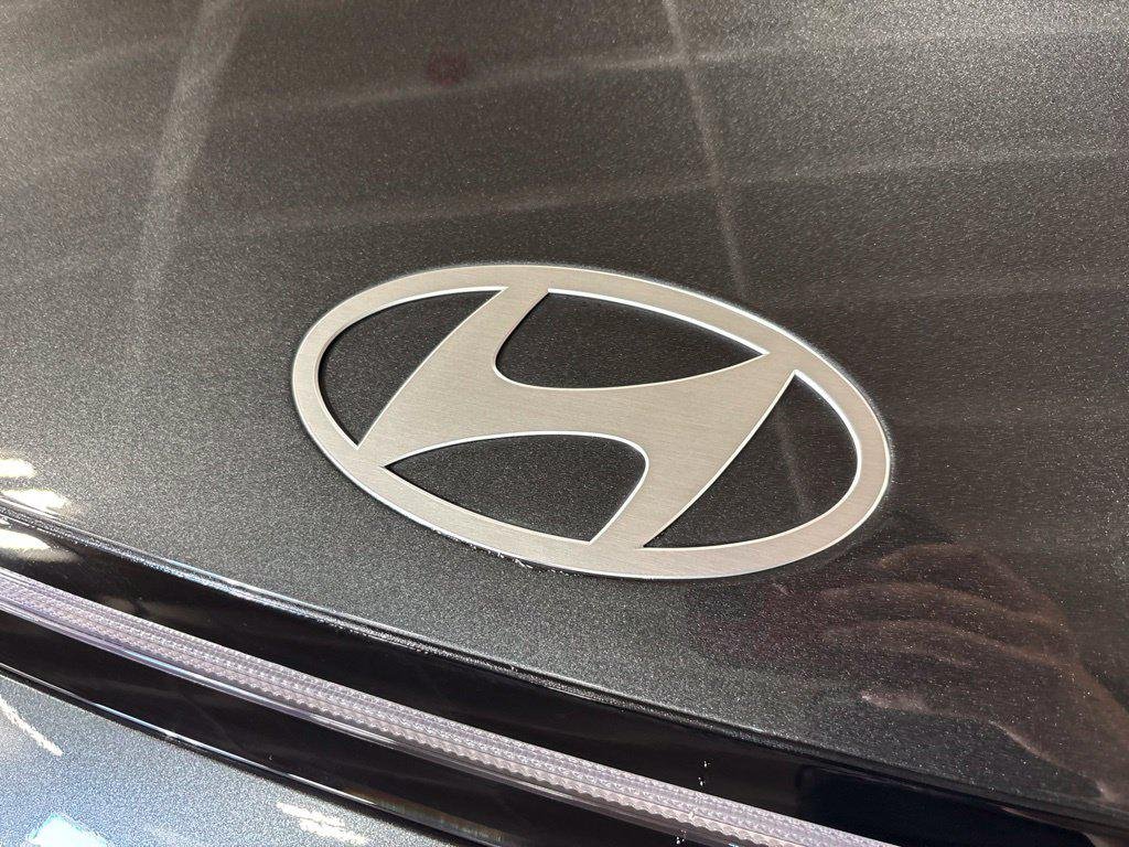 New 2026 Gray Hyundai SE image 9