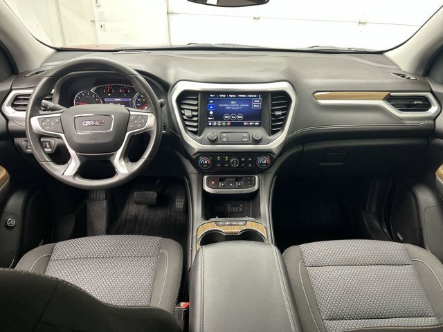 Used 2023 Volcanic Red Tintcoat GMC SLE image 4