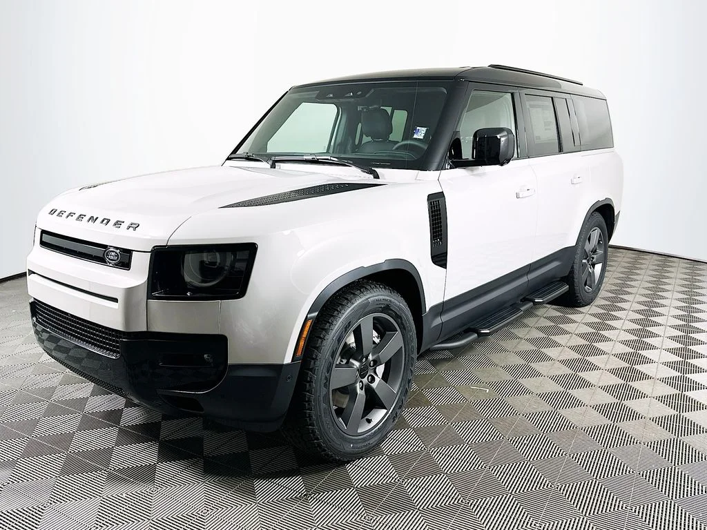 New 2026 Borasco Gray Metallic Land Rover S image 1