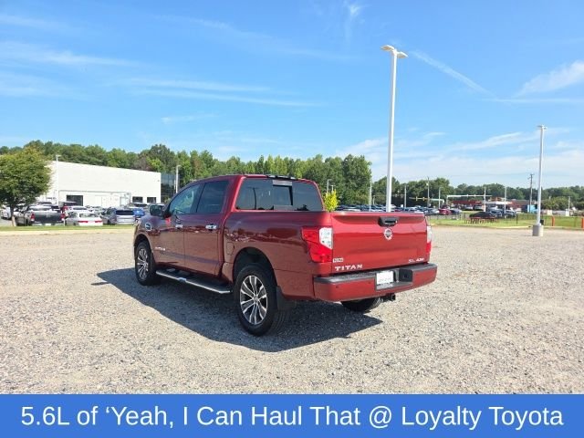 Used 2017 Red Nissan SL image 3
