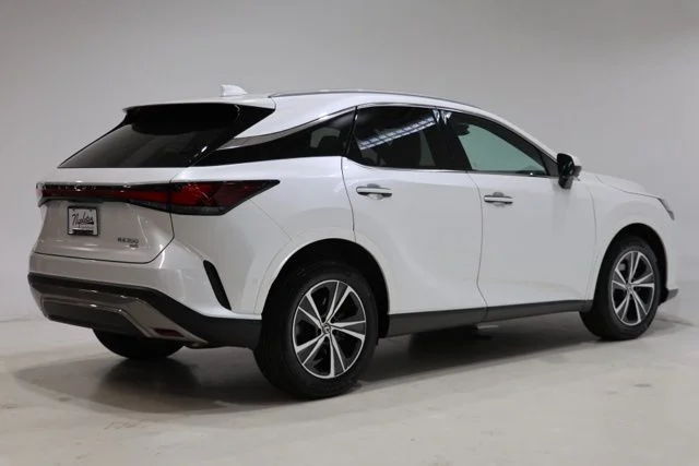Used 2023 White Pearl Lexus 350 Premium Plus image 7