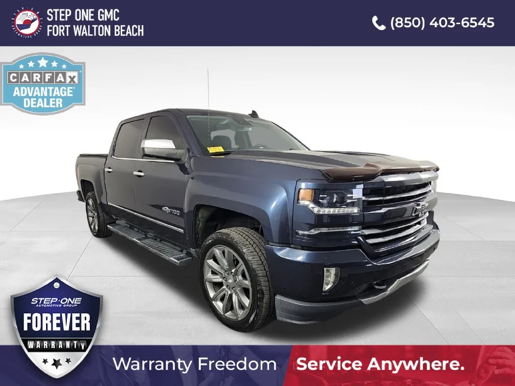 Used 2018 Blue Chevrolet LTZ image 4