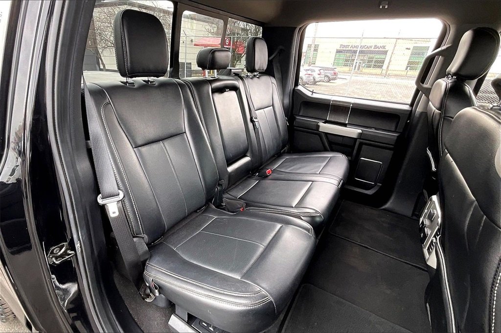 2020 FORD F-350 - Image 23