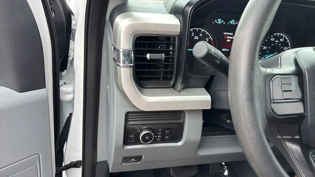 Used 2025 White Ford XLT image 21
