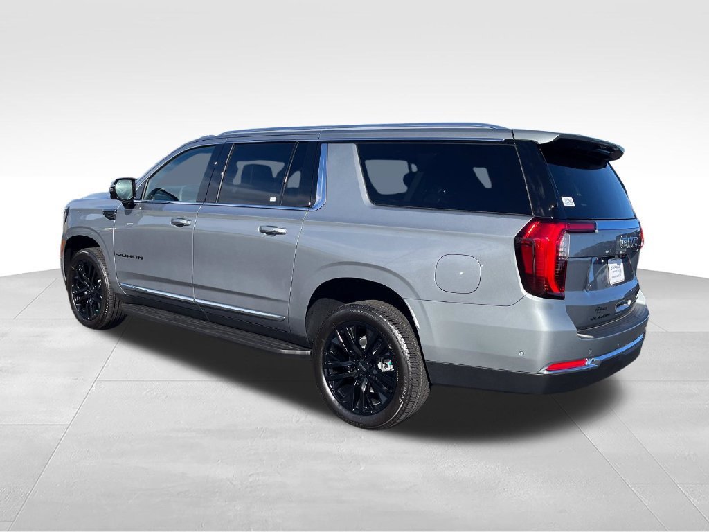 New 2027 Sterling Metallic GMC Elevation image 3