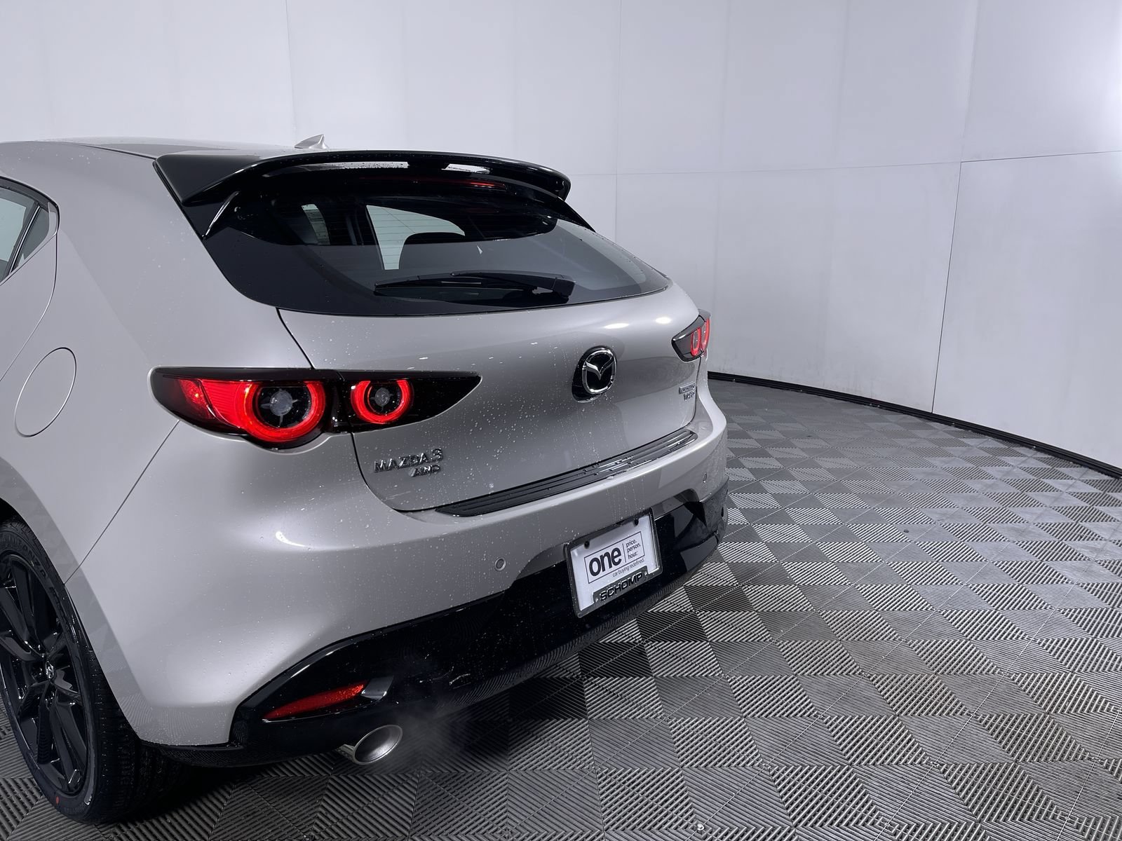 New 2026 Platinum Quartz Metallic Mazda 2.5 Turbo Premium Plus image 23