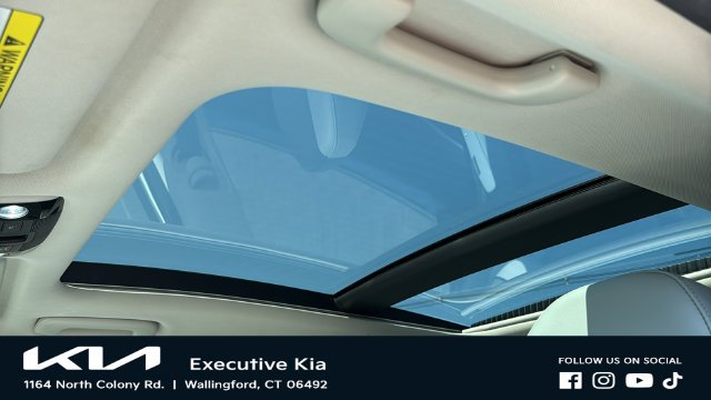 Certified Used 2021 White Kia EX image 22