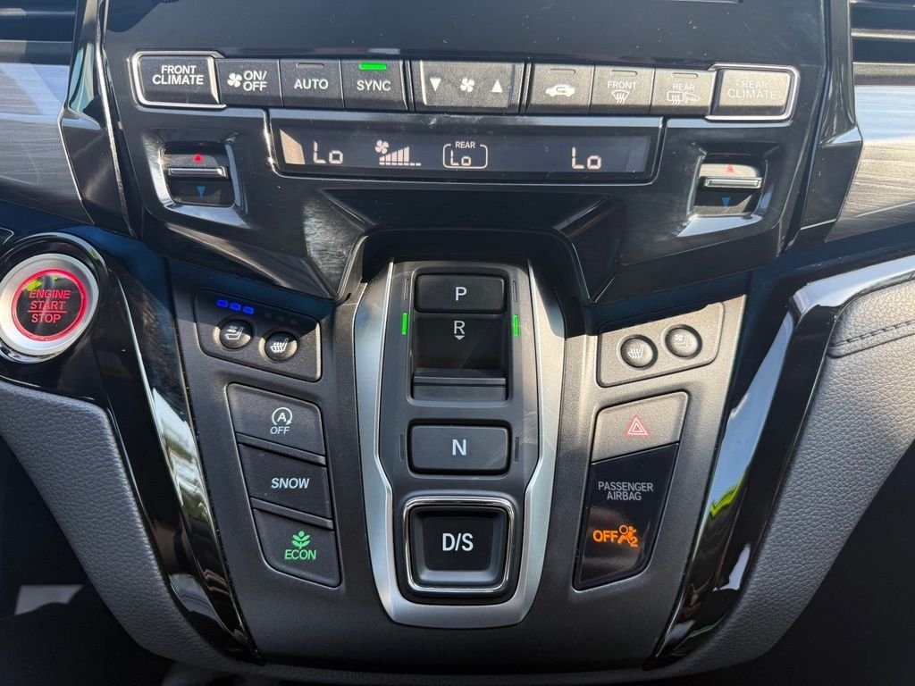 Used 2022 Gray Honda Elite image 29
