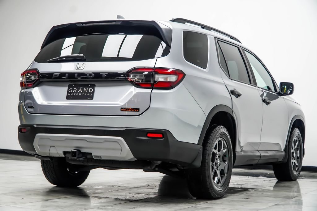 Used 2023 Silver Honda TrailSport image 12