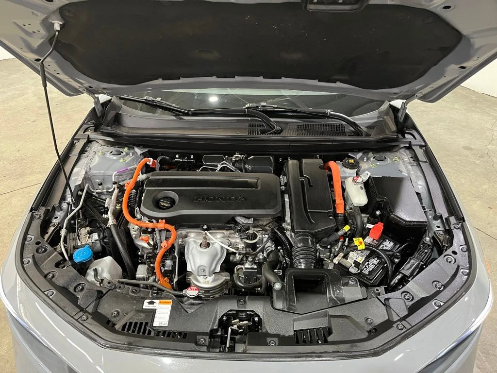 Used 2023 Gray Honda Sport image 6