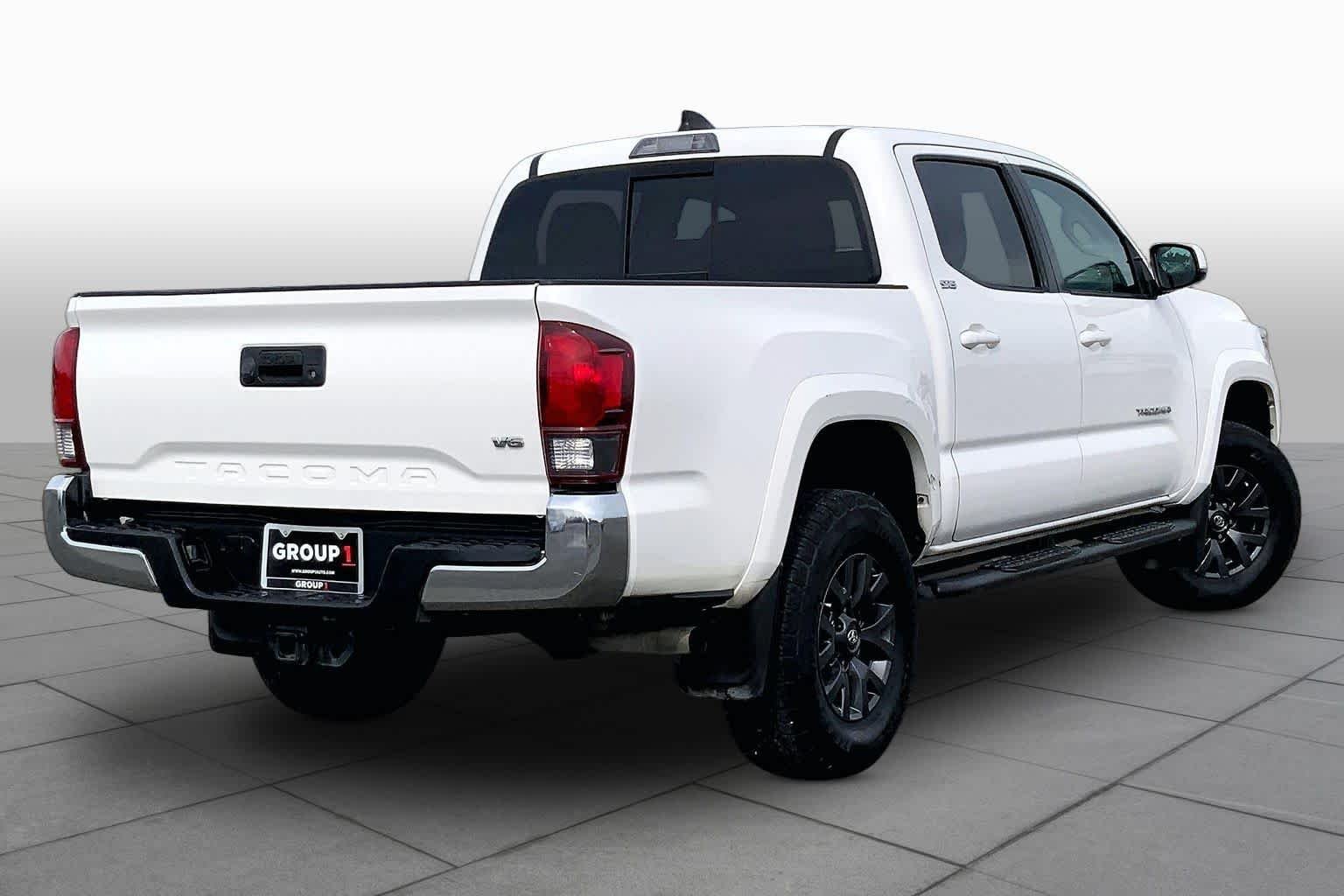Used 2021 Super White Toyota SR5 image 13