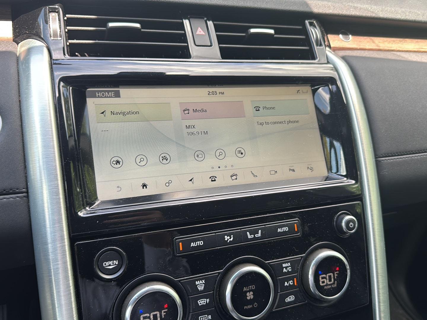 Used 2019 Corris Gray Metallic Land Rover HSE image 19