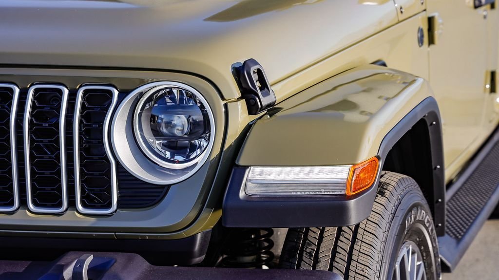 New 2026 41 Jeep Sahara image 5