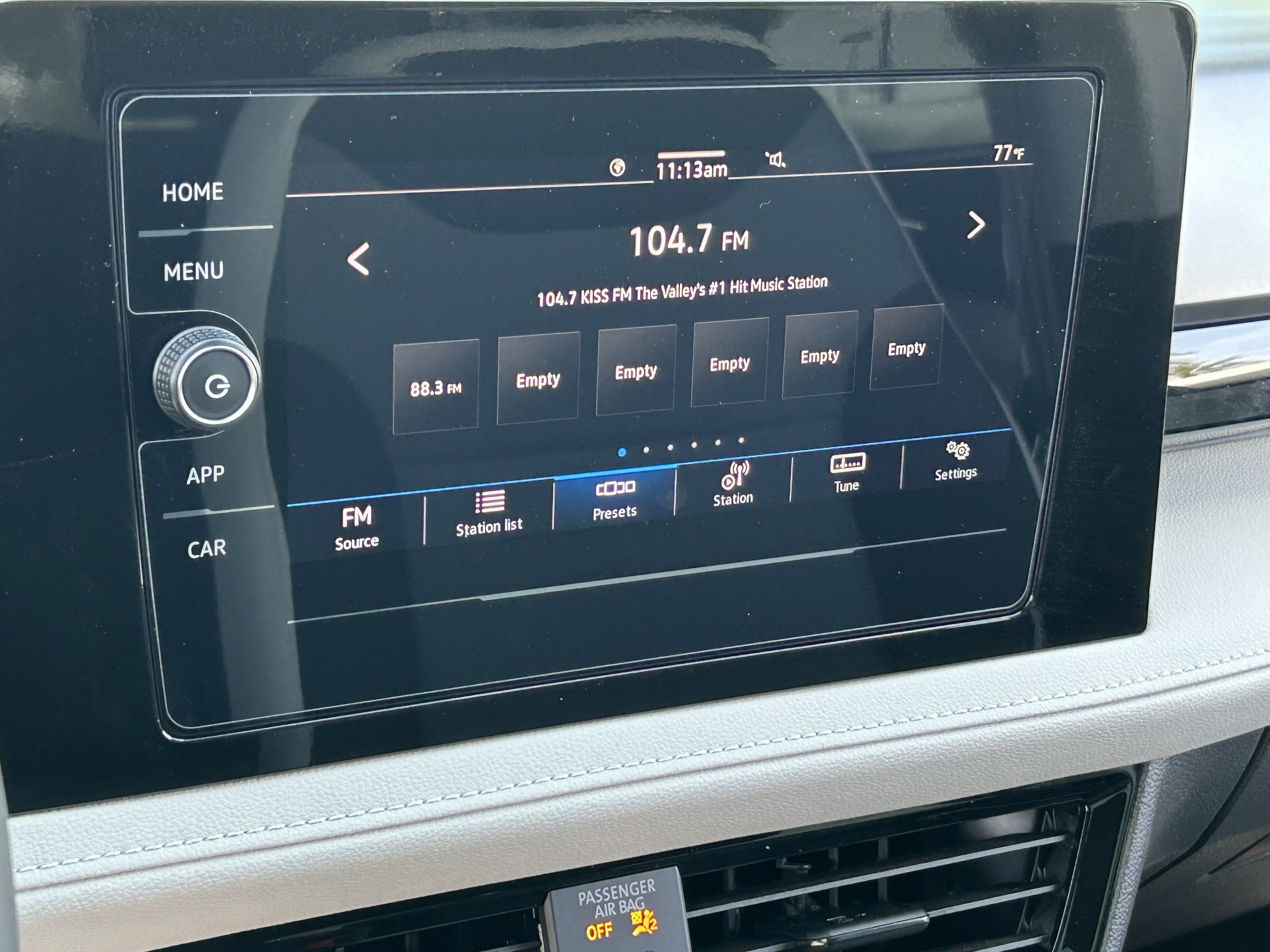 New 2026 Platinum Gray Metallic Volkswagen S image 18