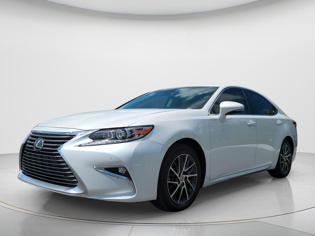 2018 Lexus ES 350 ES 350's photo
