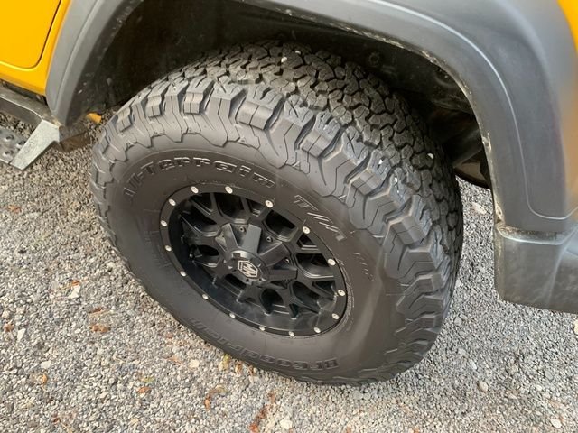 Used 2018 Yellow Jeep Unlimited Sport image 4
