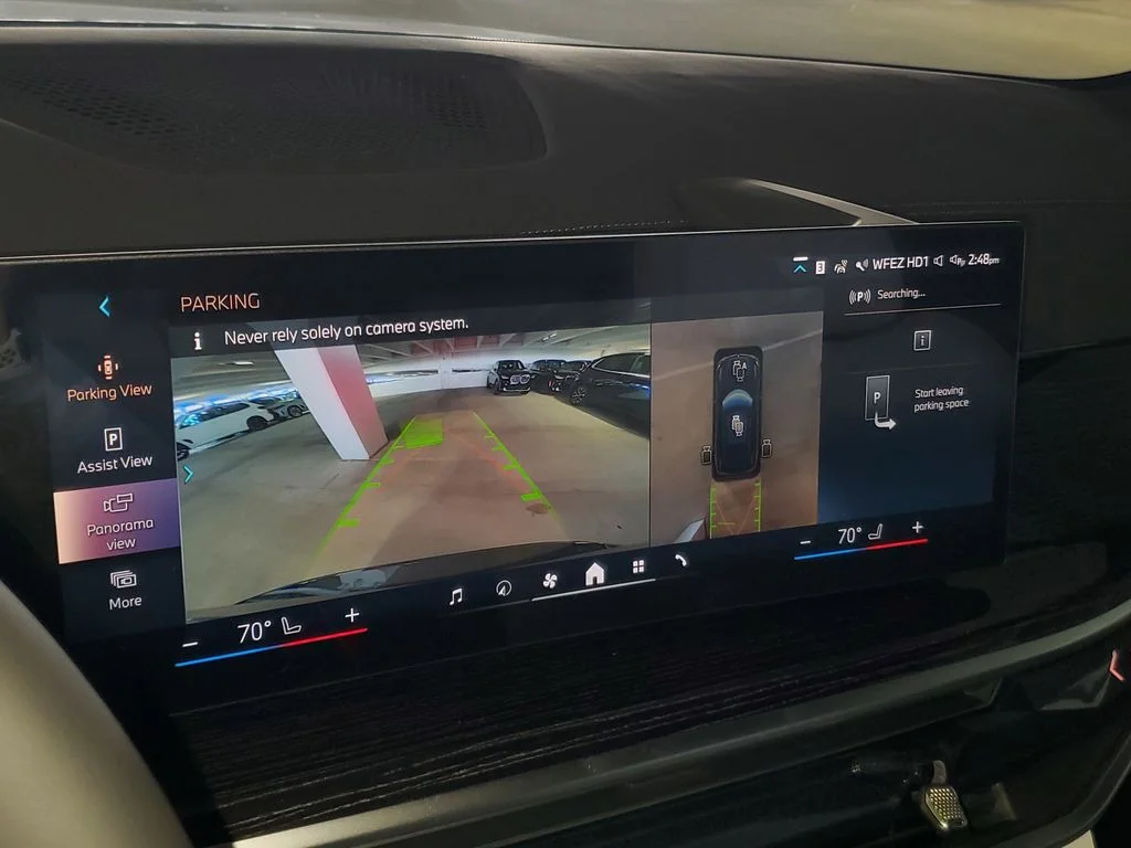 Used 2026 Black BMW sDrive40i image 22