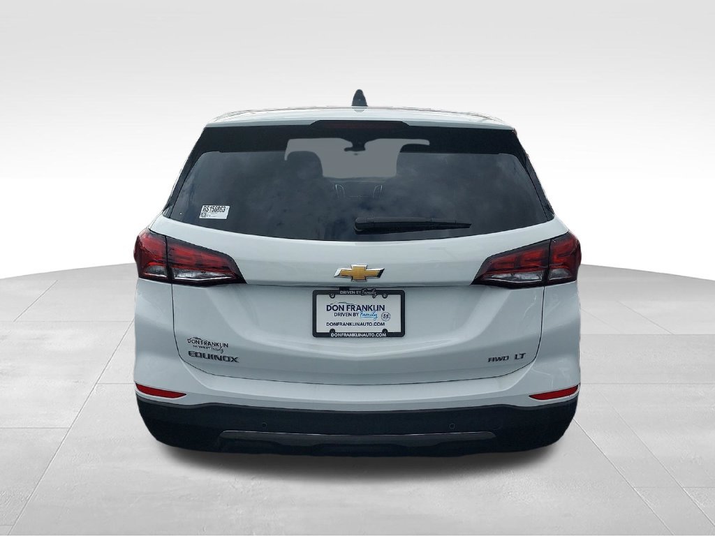 Used 2024 White Chevrolet LT image 4
