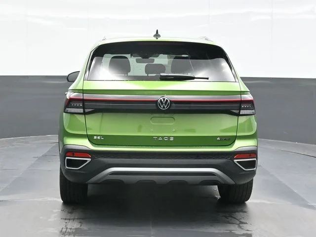 New 2026 Green Volkswagen 1.5T SEL image 2