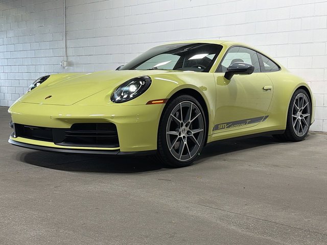 2025 Porsche 911 Carrera T